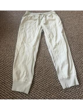 Haven Well Within Light Sage Green Joggers Womens Medium